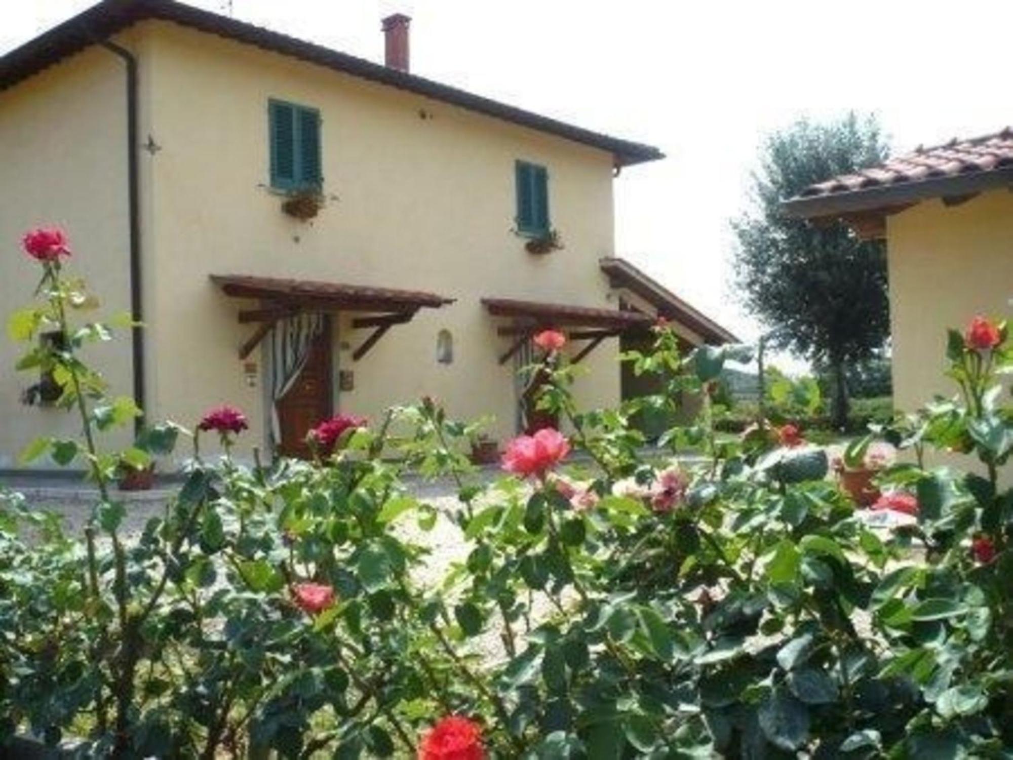Charmantes Ferienhaus In Piani Della Rugginosa Mit Grossem Garten Реджелло Экстерьер фото